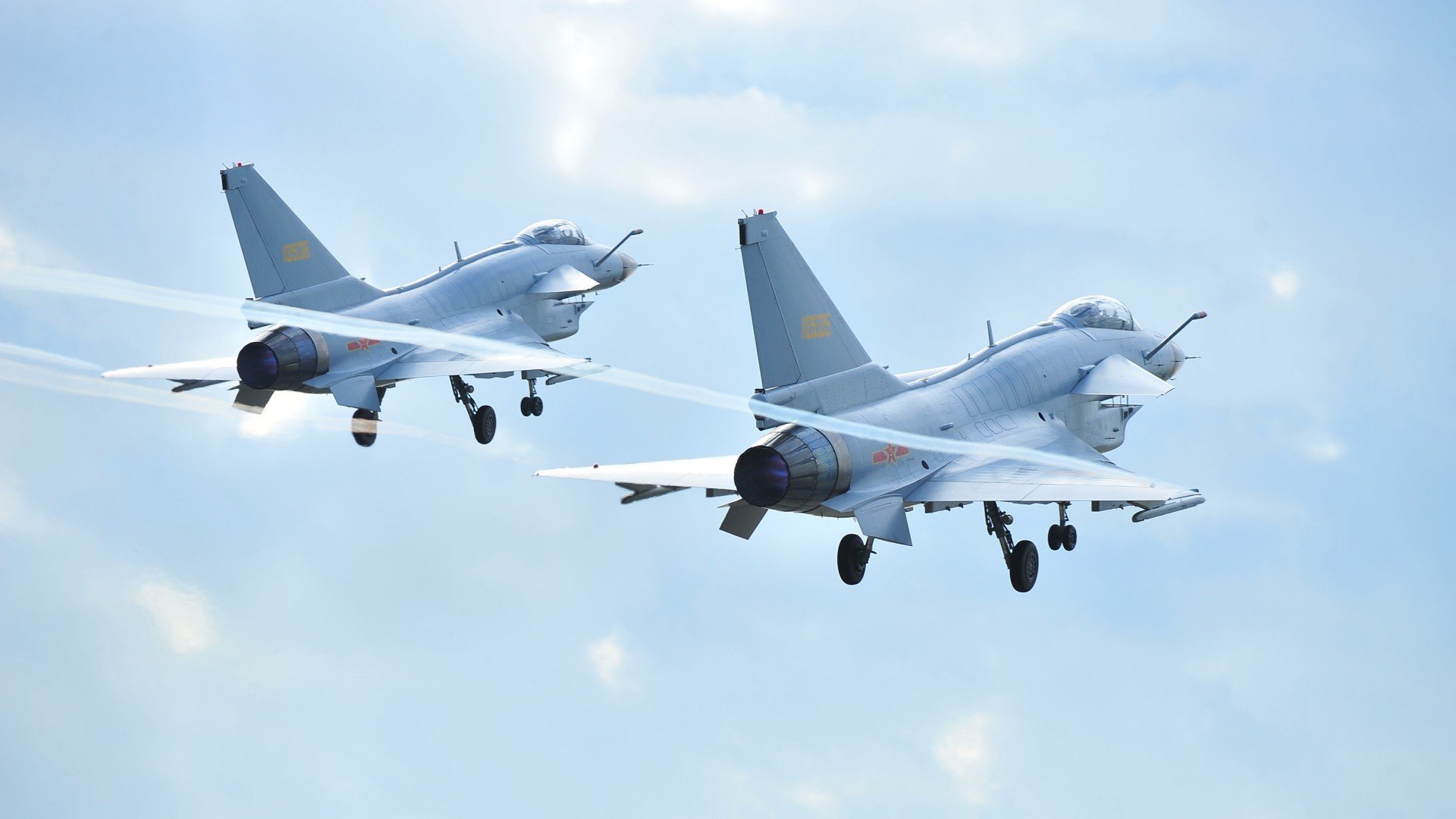 开云入口-哈兰德新赛季第20球，继续领跑英超射手榜，哈兰德最新转会